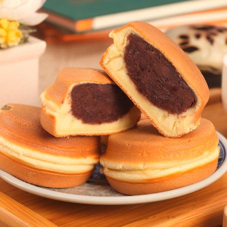 Moe's Pancake Cafe Taiwanese Pie